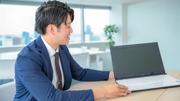 打ち合わせ中の写真